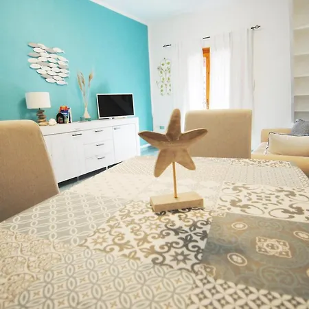 Дом отдыха Acquamarina - Exclusive Sea House Сан-Теодоро
