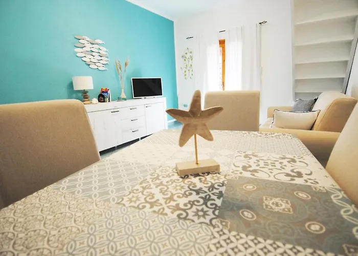 بيت للعطل Acquamarina - Exclusive Sea House سان تيودورو